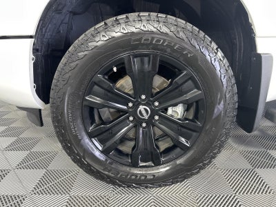 2024 Nissan Titan SV
