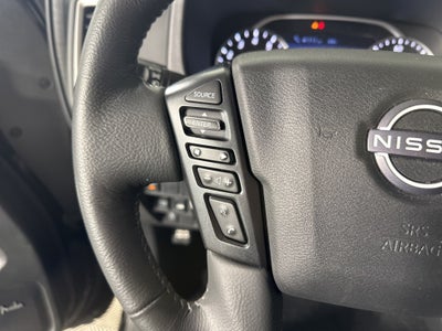 2024 Nissan Frontier SL