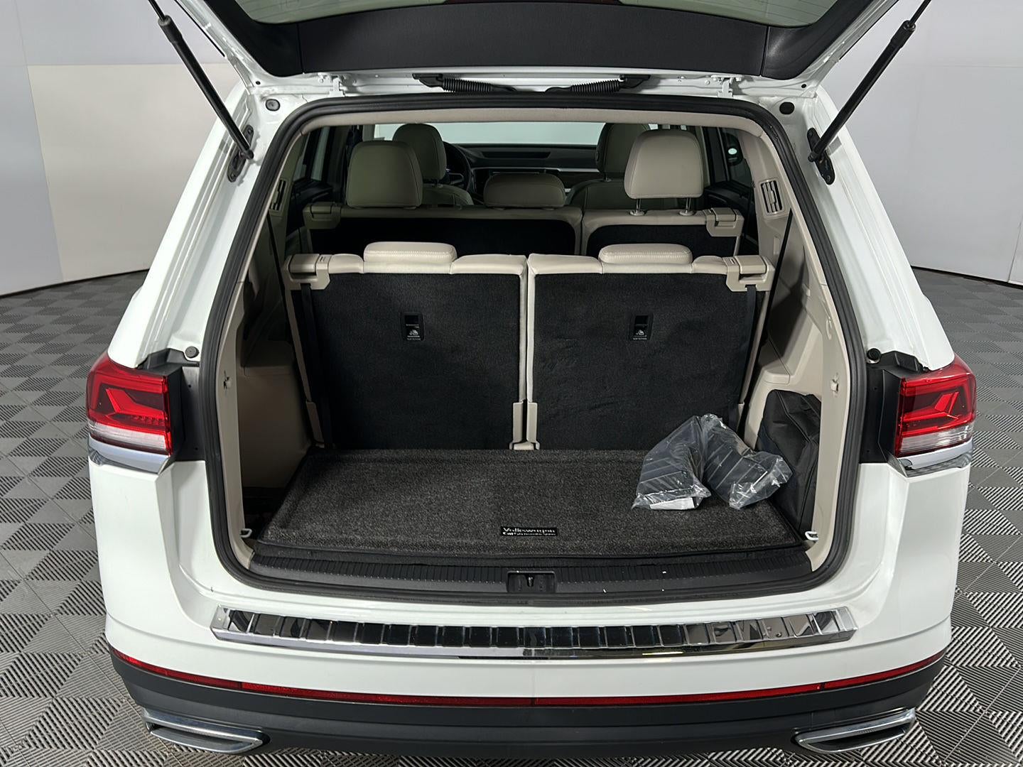 2022 Volkswagen Atlas 2.0T SE
