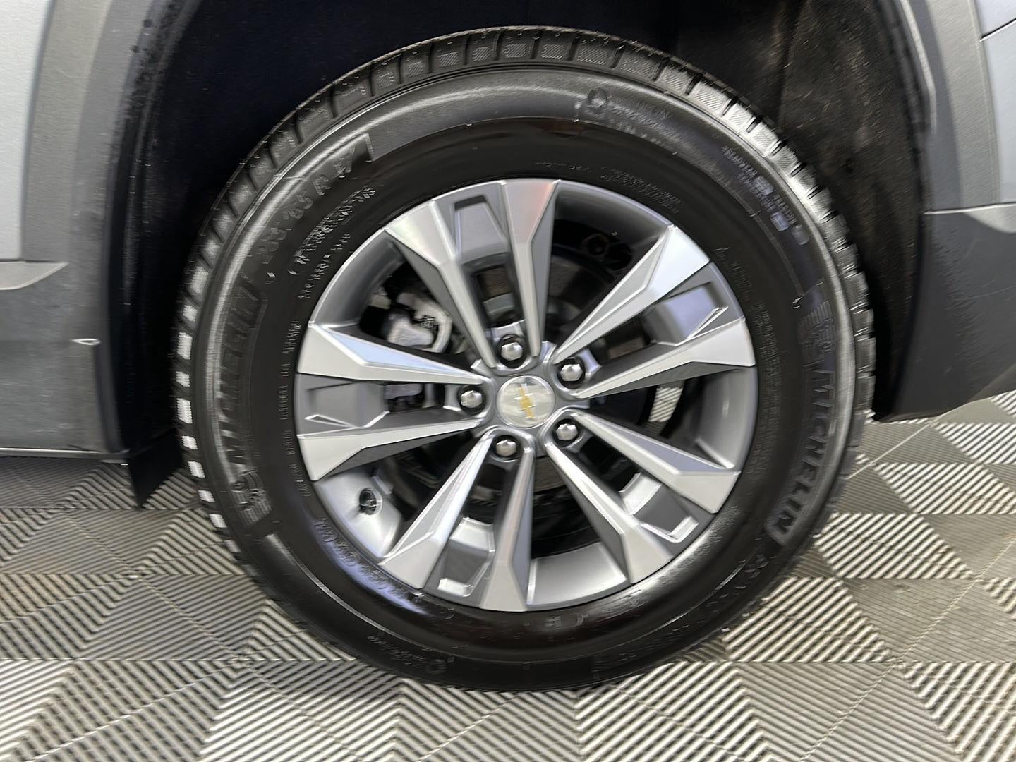 2025 Chevrolet Equinox AWD LT
