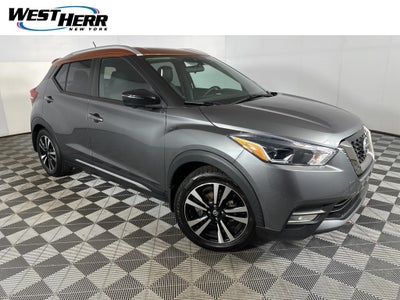 2020 Nissan Kicks SR