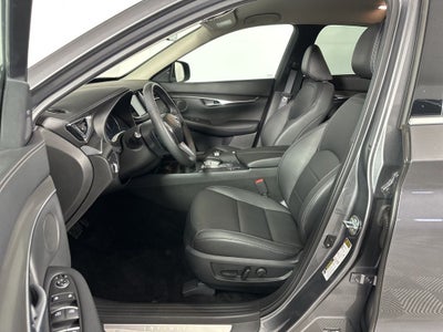 2025 INFINITI QX50 PURE