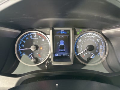 2022 Toyota Tacoma SR5 V6