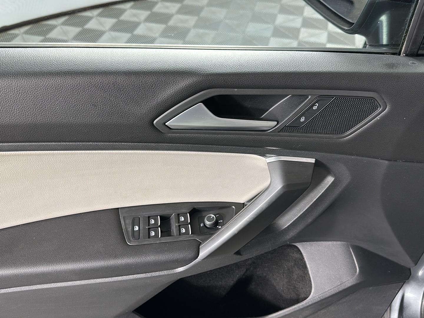 2021 Volkswagen Tiguan SE R-Line Black