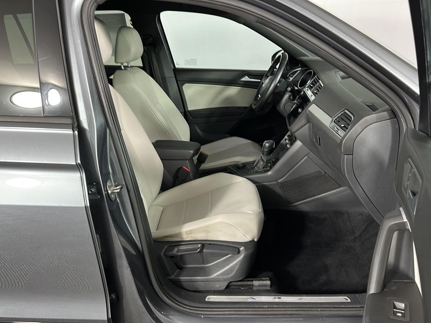 2021 Volkswagen Tiguan SE R-Line Black
