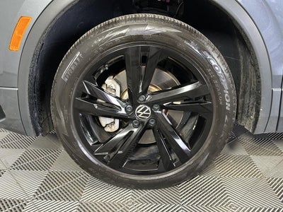 2024 Volkswagen Tiguan SE R-Line Black