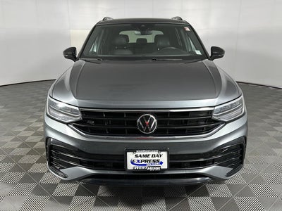 2024 Volkswagen Tiguan SE R-Line Black