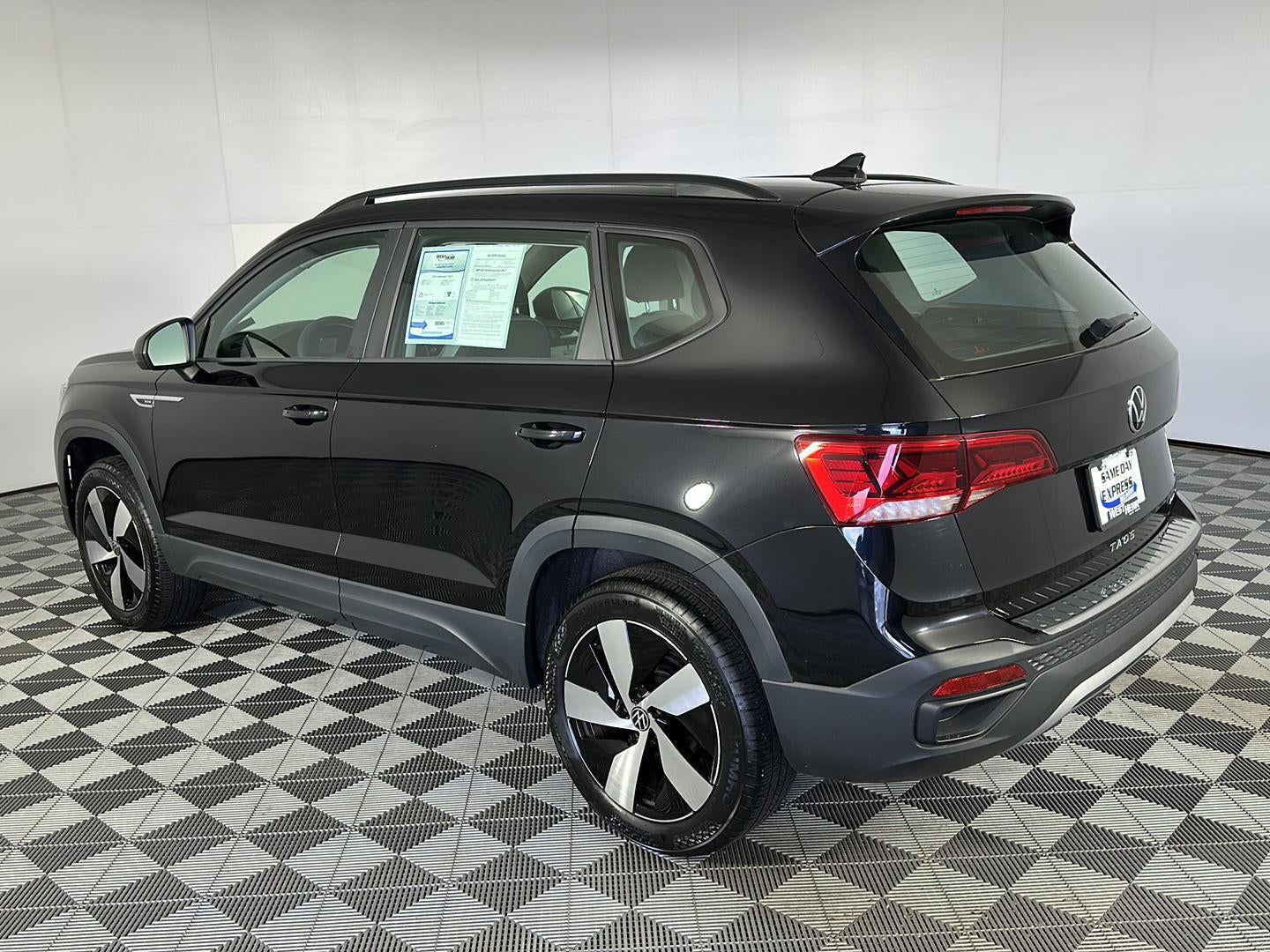 2023 Volkswagen Taos S