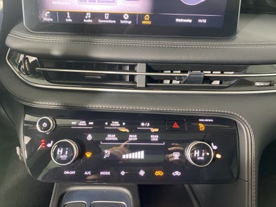 2025 INFINITI QX60 PURE