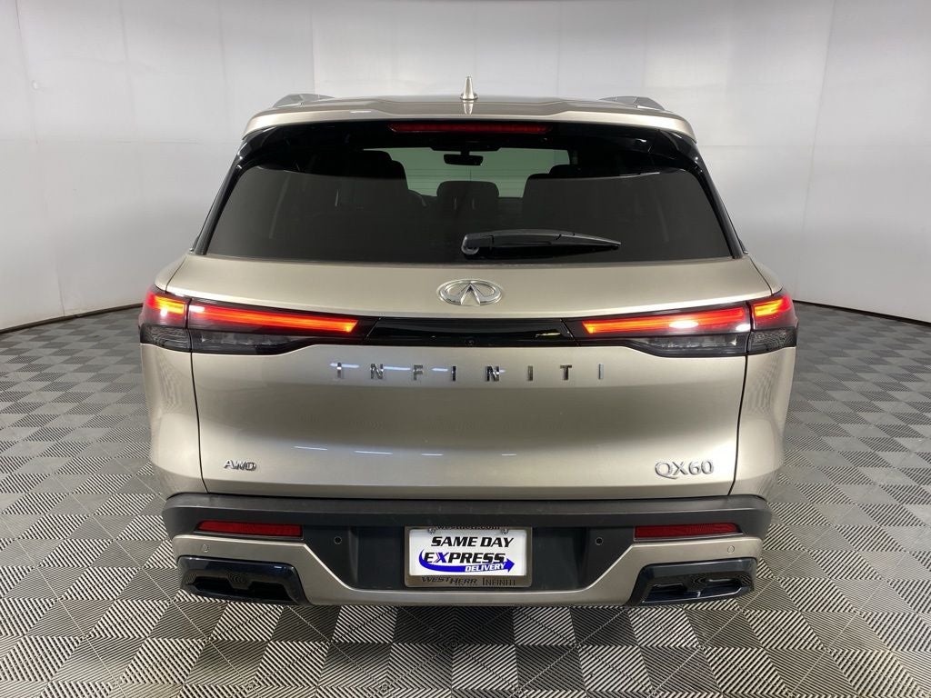 2025 INFINITI QX60 LUXE