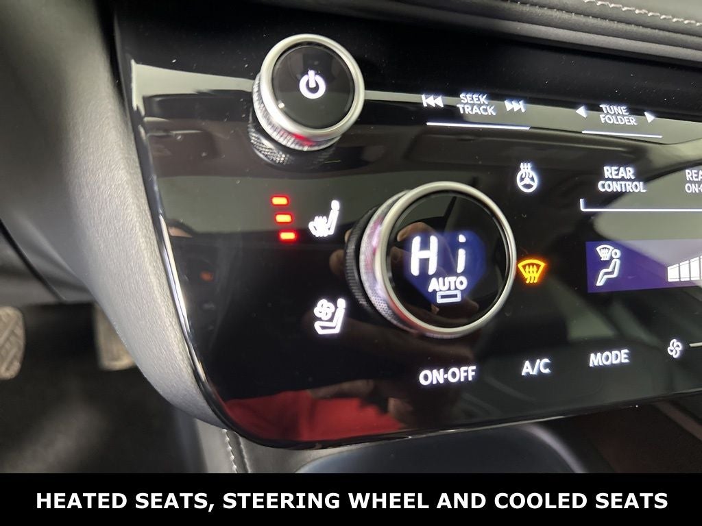 2025 INFINITI QX60 LUXE