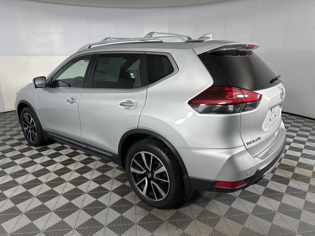 2020 Nissan Rogue SL