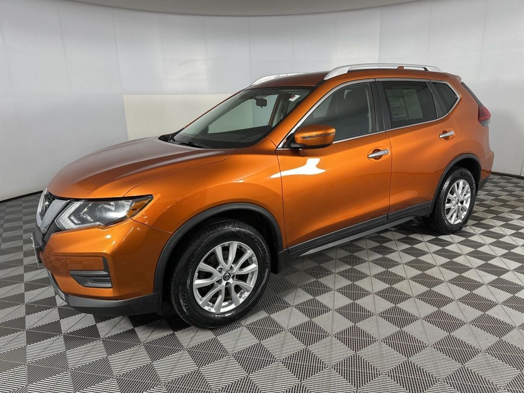 2018 Nissan Rogue SV