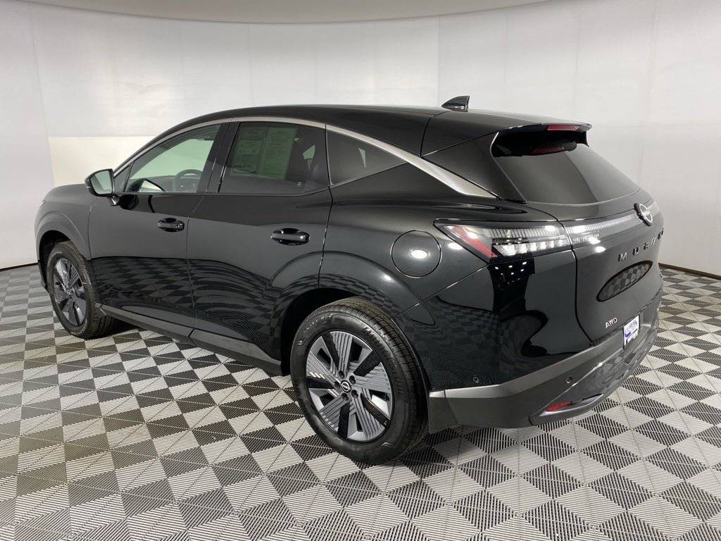 2025 Nissan Murano SL
