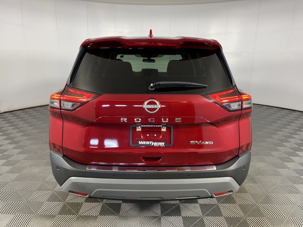 2022 Nissan Rogue SV