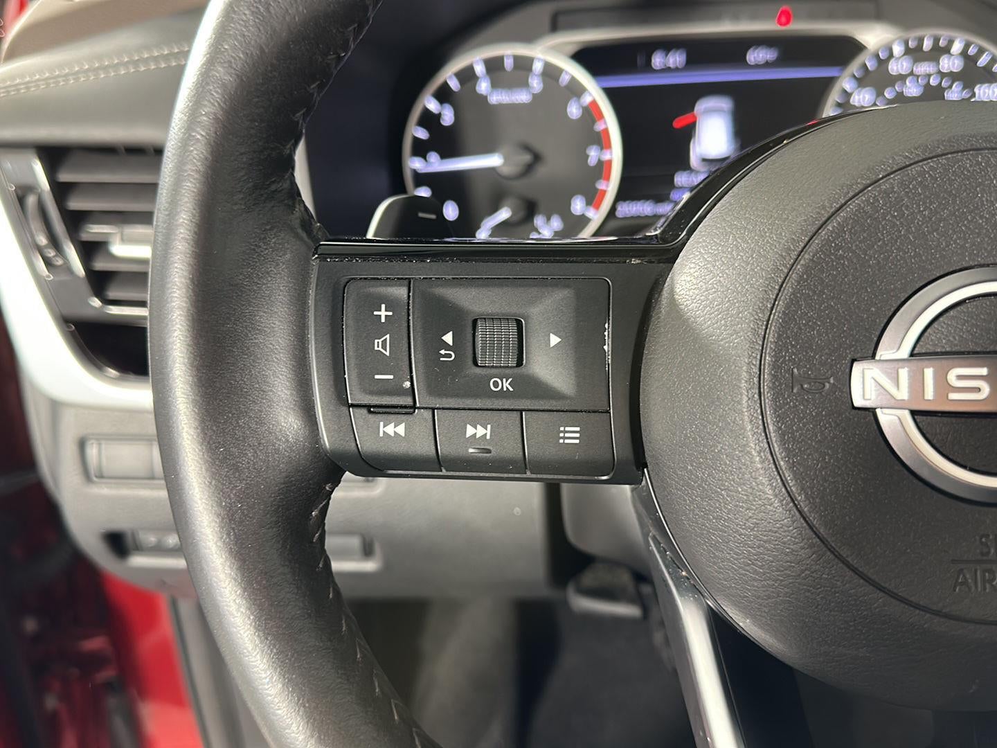 2022 Nissan Rogue SL