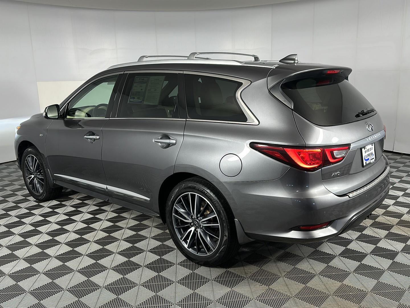 2020 INFINITI QX60 LUXE