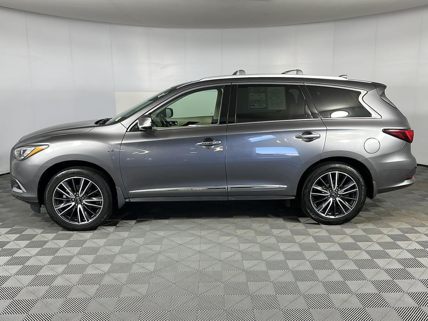 2020 INFINITI QX60 LUXE