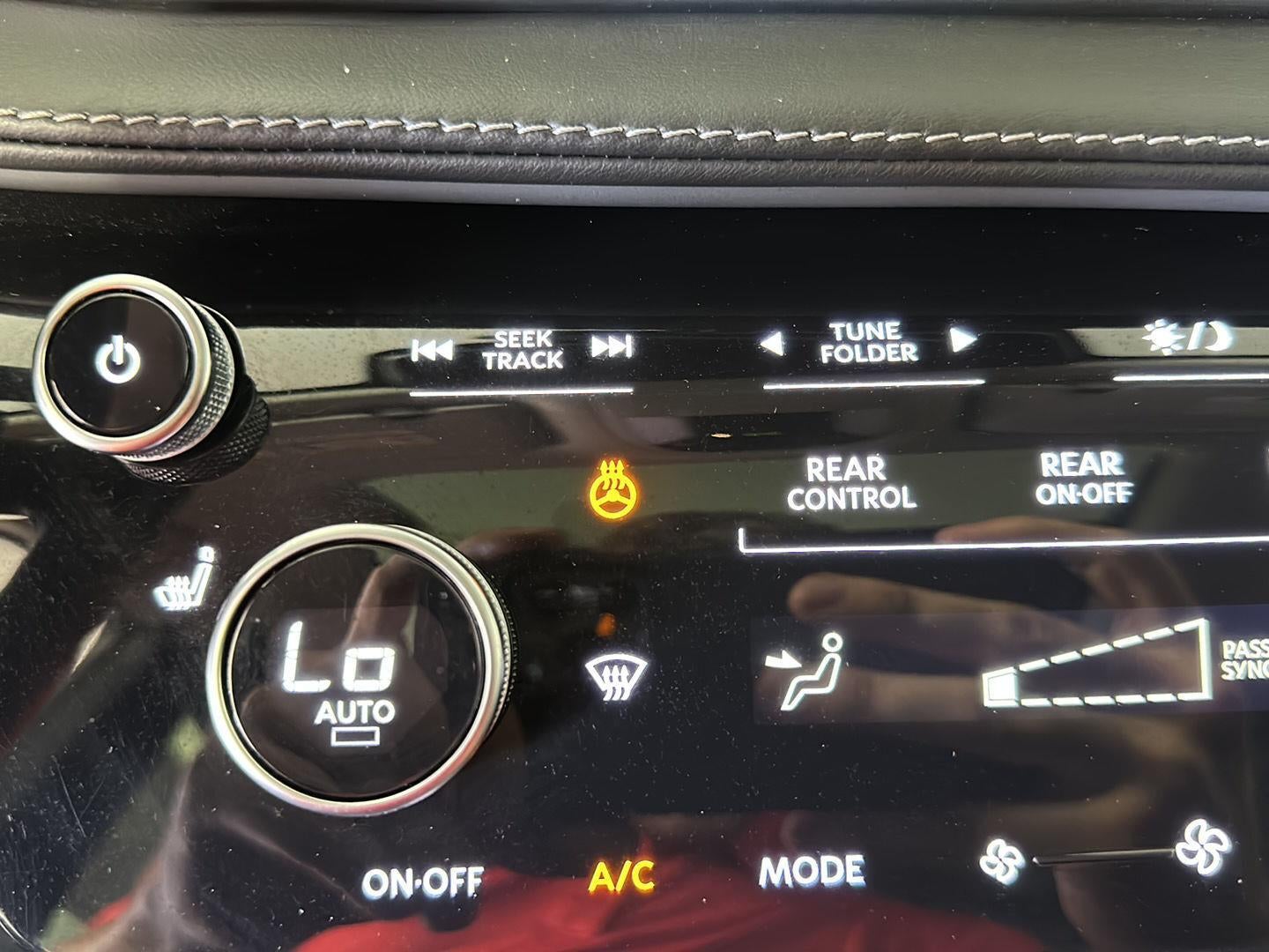 2024 INFINITI QX60 PURE