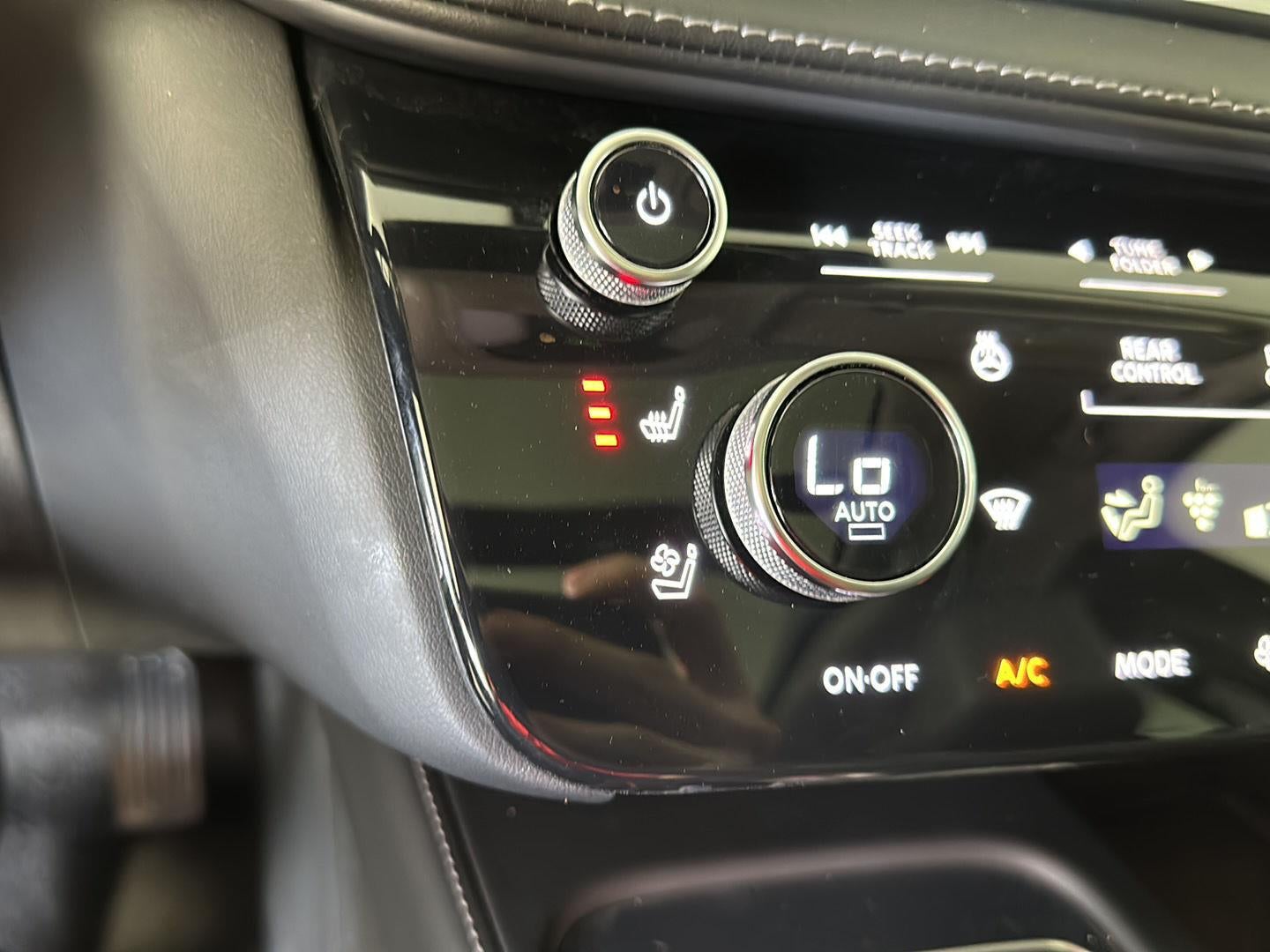 2023 INFINITI QX60 SENSORY