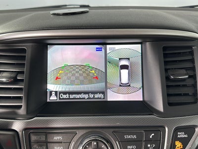 2020 Nissan Pathfinder SL