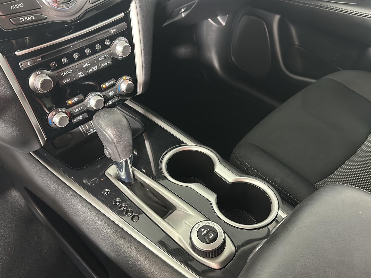 2019 Nissan Pathfinder SV