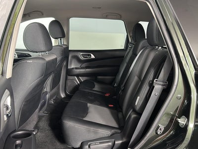 2019 Nissan Pathfinder SV