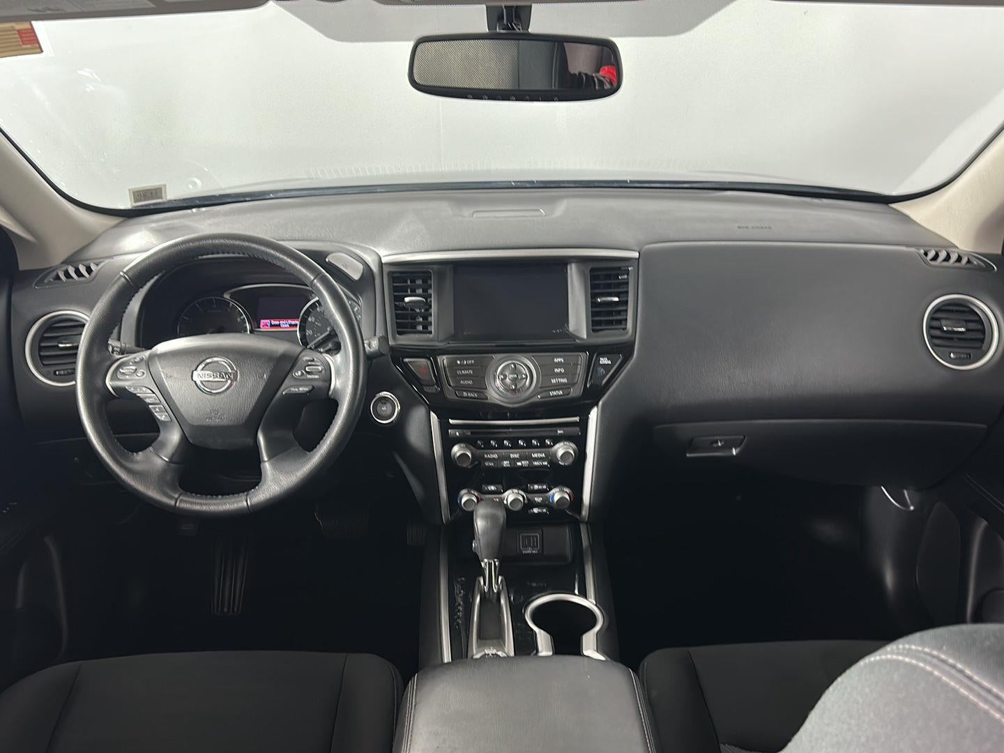 2019 Nissan Pathfinder SV