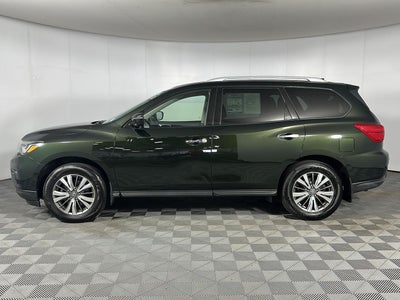 2019 Nissan Pathfinder SV