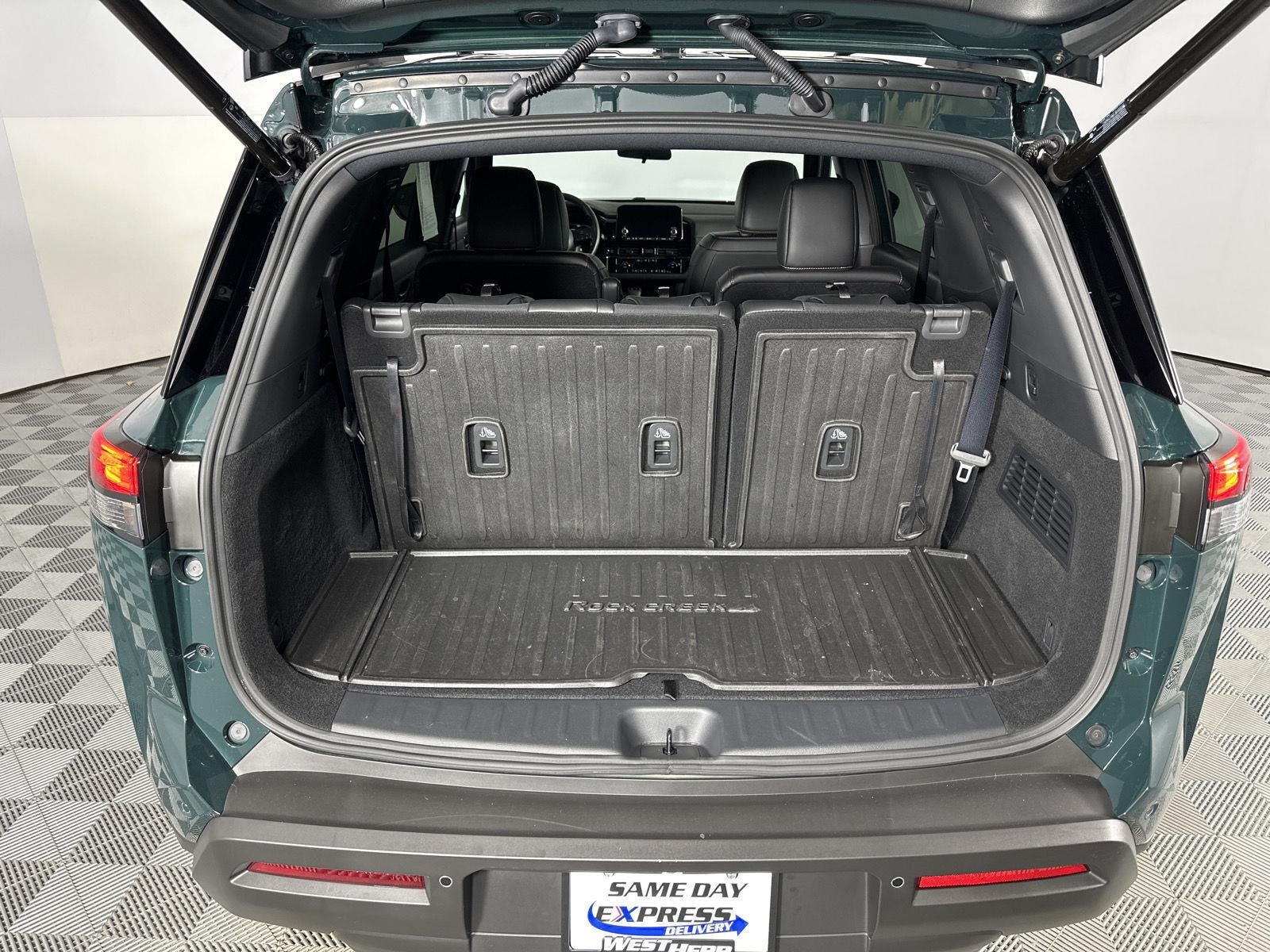 2025 Nissan Pathfinder Rock Creek