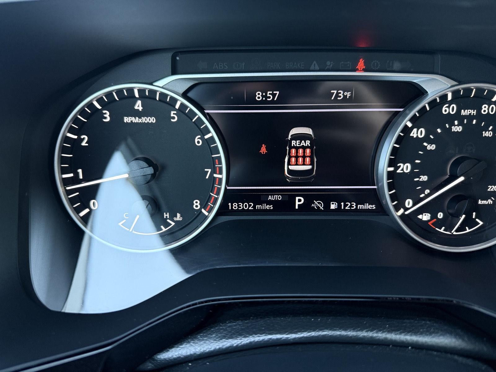 2024 Nissan Pathfinder SL