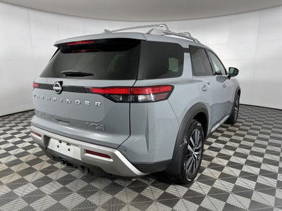 2022 Nissan Pathfinder Platinum