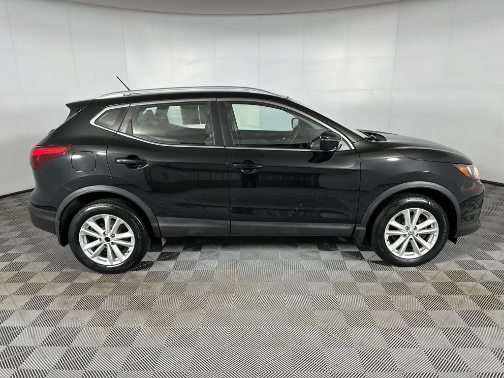 2018 Nissan Rogue Sport SV