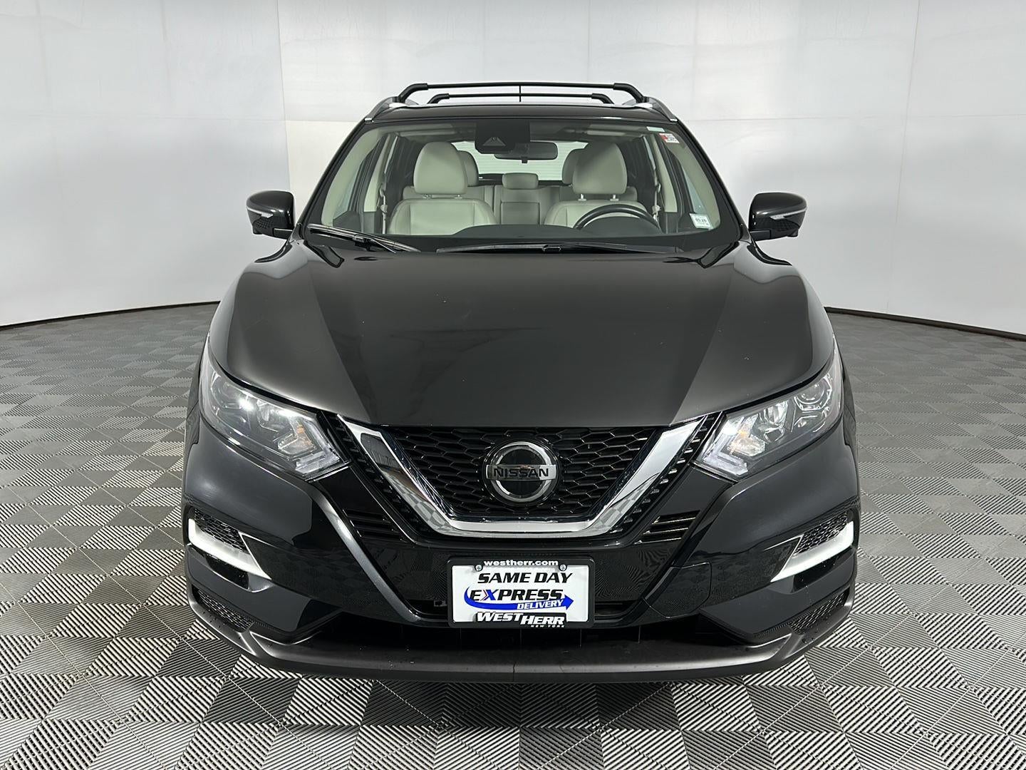 2022 Nissan Rogue Sport SL