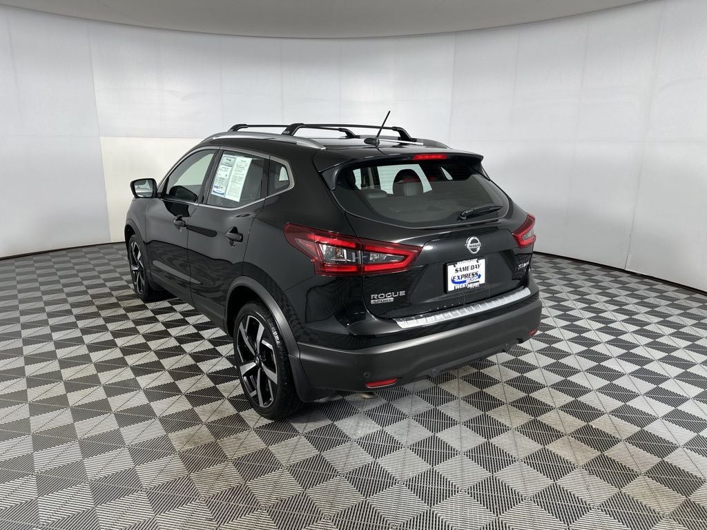 2022 Nissan Rogue Sport SL