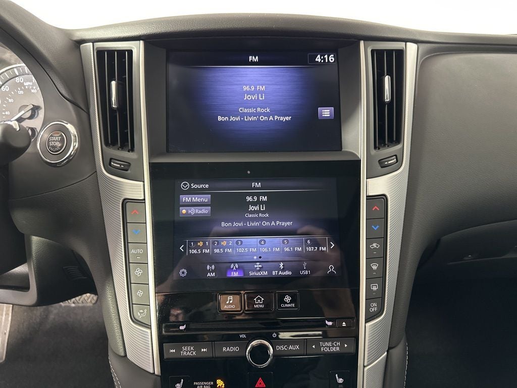 2022 INFINITI Q50 LUXE