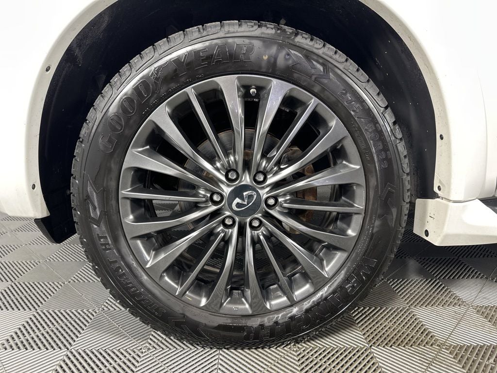 2023 INFINITI QX80 Premium Select