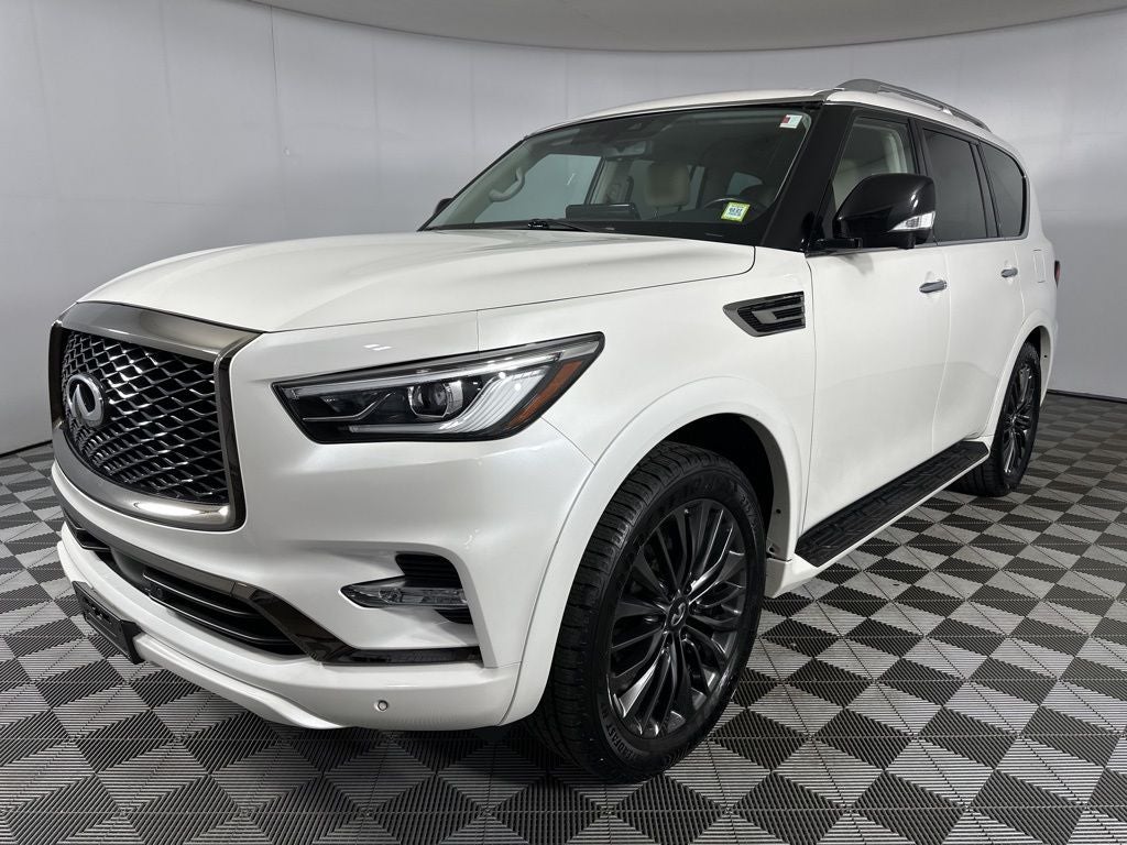 2023 INFINITI QX80 Premium Select