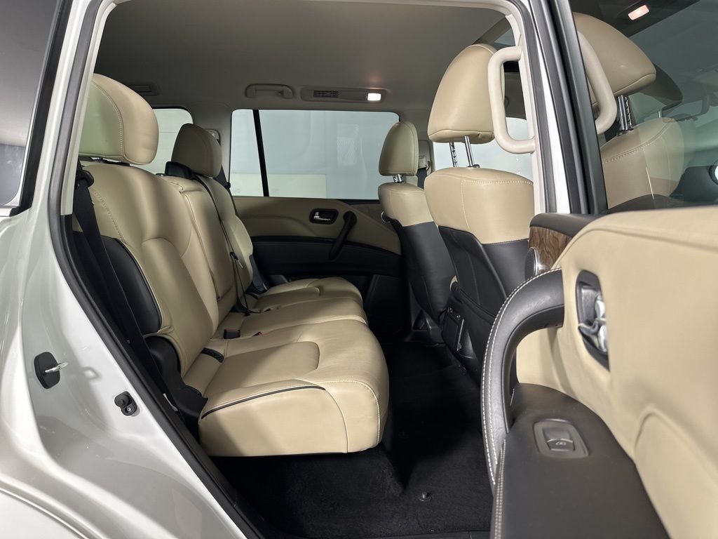 2023 INFINITI QX80 Premium Select