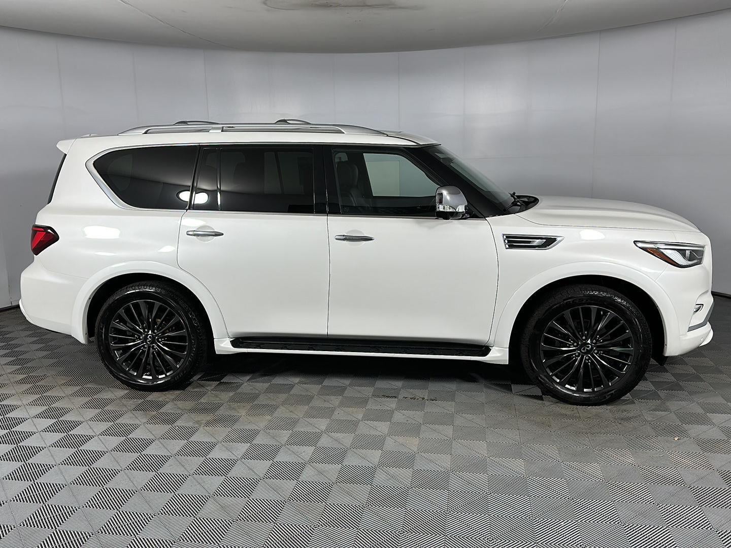 2023 INFINITI Qx80 SENSORY