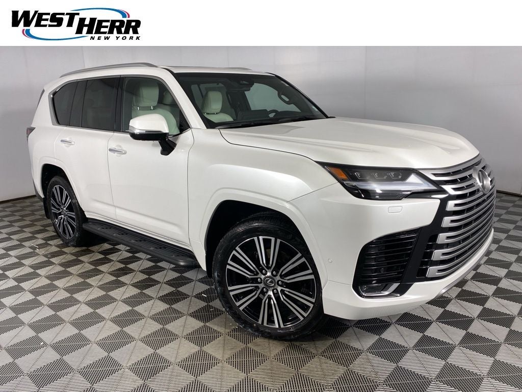 2025 Lexus LX 700h Luxury