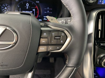 2025 Lexus LX 700h Luxury