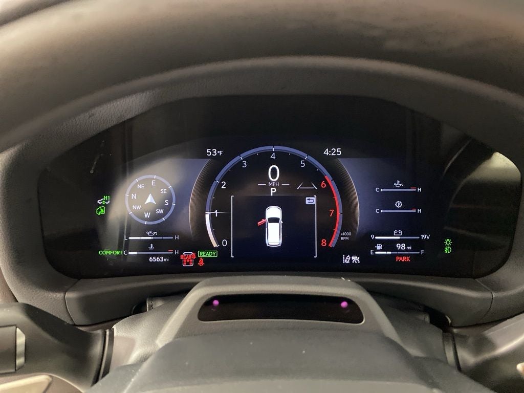 2025 Lexus LX 700h Luxury