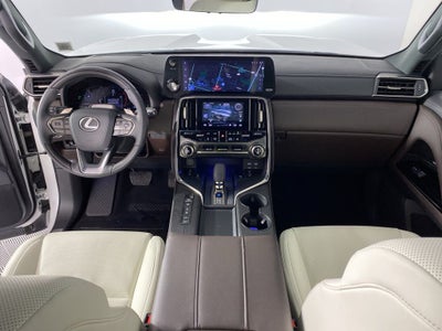 2025 Lexus LX 700h Luxury