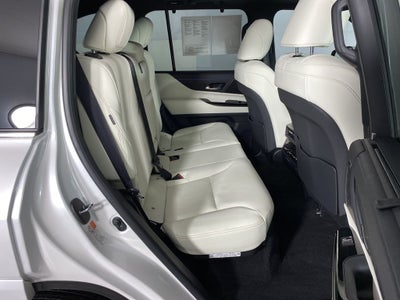 2025 Lexus LX 700h Luxury