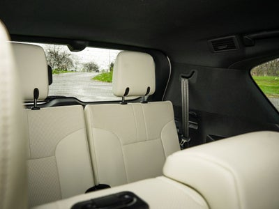 2025 Lexus LX 700h Luxury
