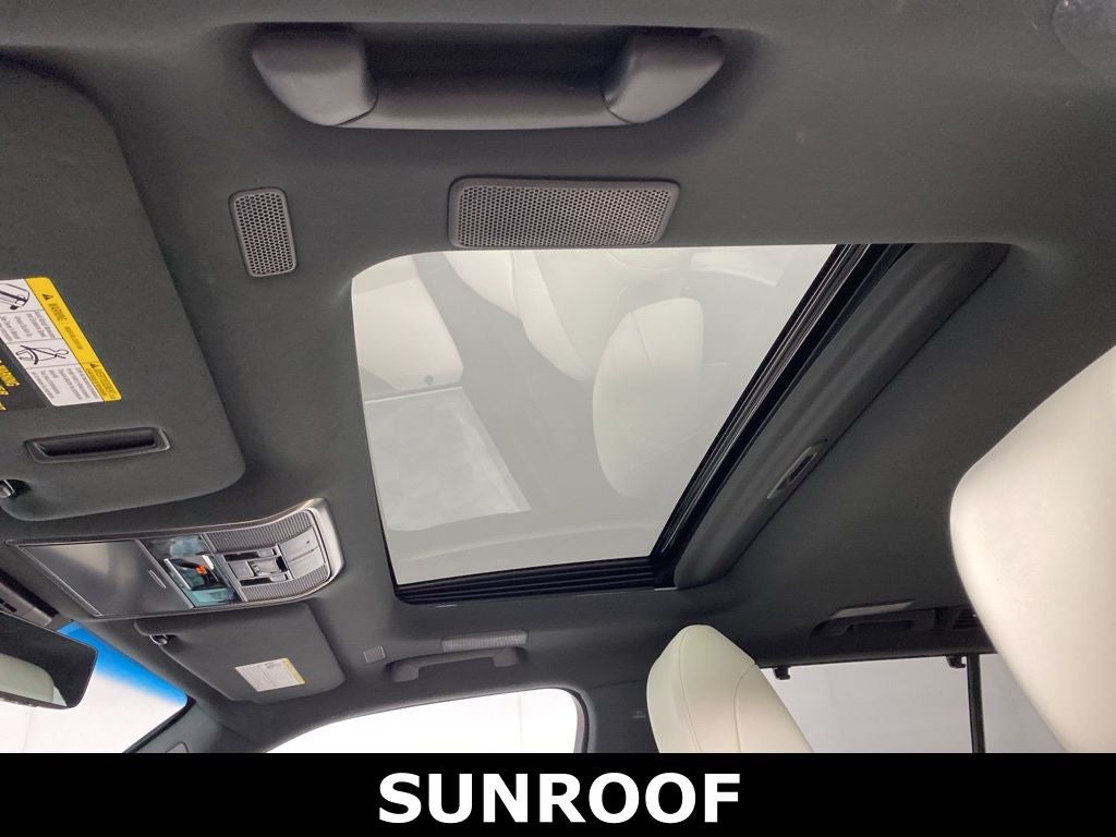 2025 Lexus LX 700h Luxury