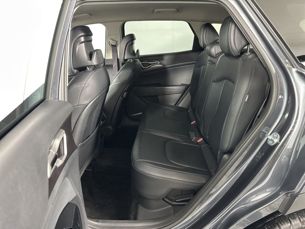 2025 Kia Sportage Hybrid EX
