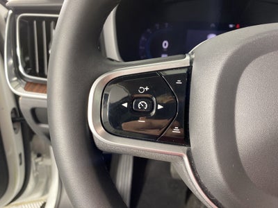 2023 Volvo V60 Cross Country B5 Plus