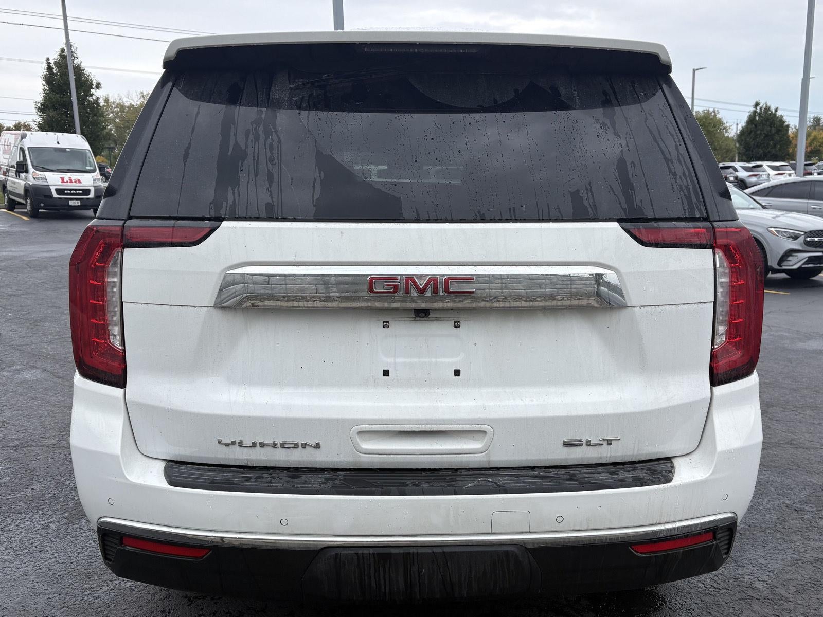 2022 GMC Yukon XL SLT
